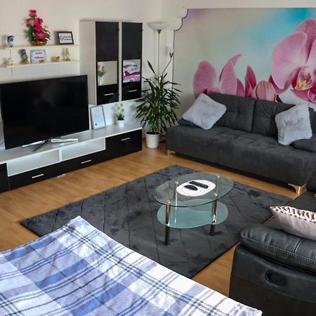 Ferien- Und Monteurwohnung Julia Mörlenbach Exteriör bild